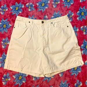 Vintage Liz Claiborne Lizwear Jeans White Denim Classic Mom Short Size 10